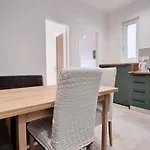 The Door Trieszt